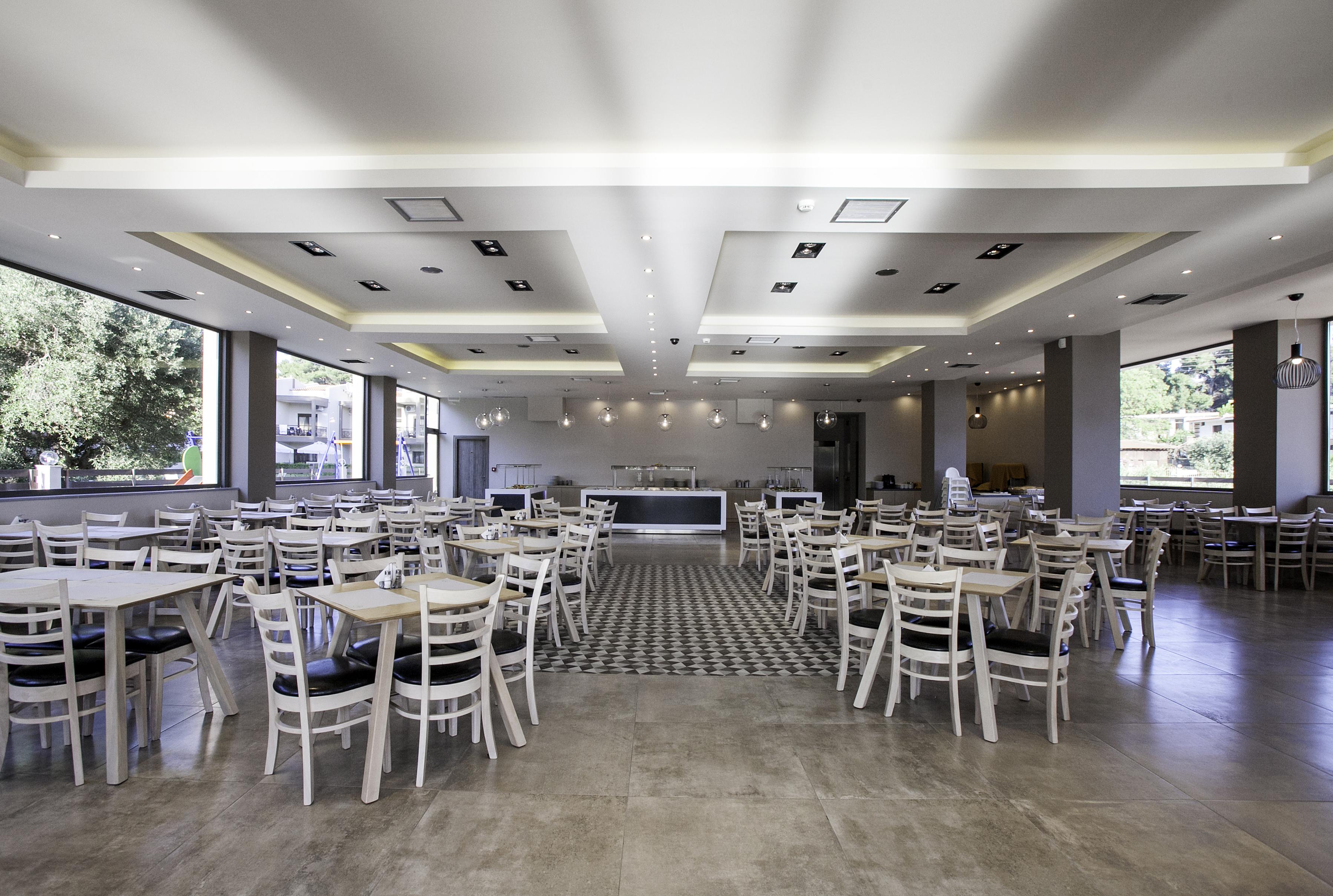 Hotel Simeon 메타모르포시 외부 사진