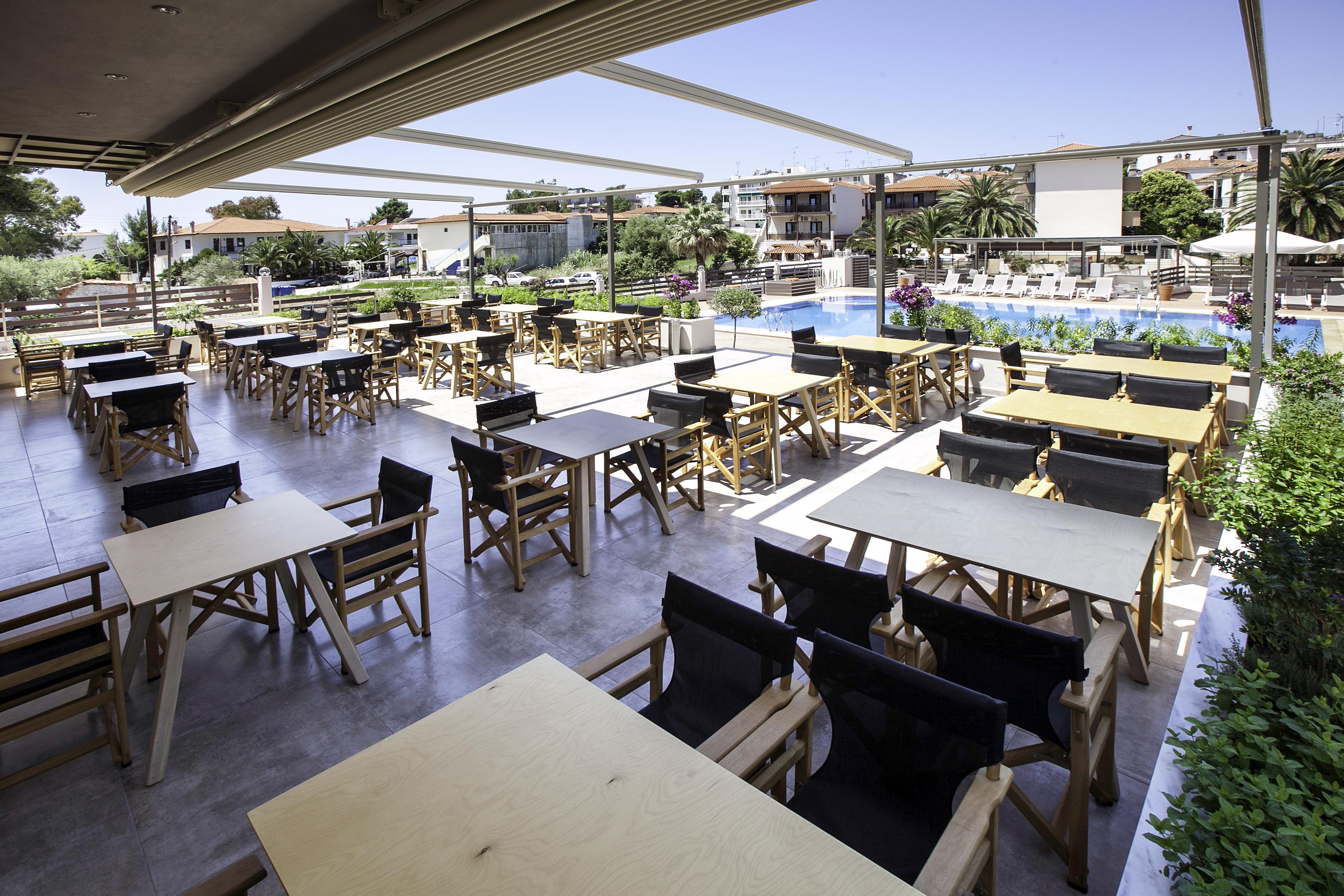 Hotel Simeon 메타모르포시 외부 사진