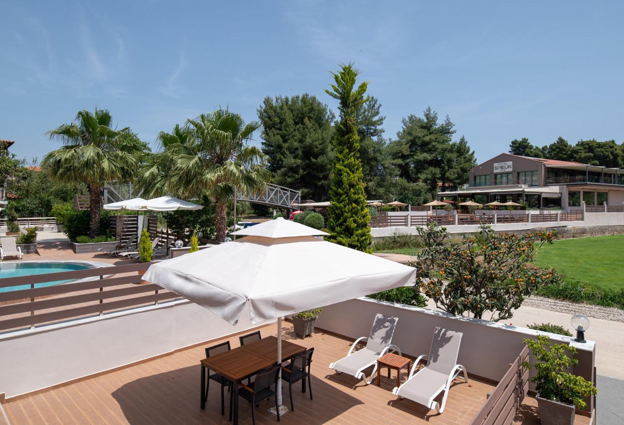 Hotel Simeon 메타모르포시 외부 사진