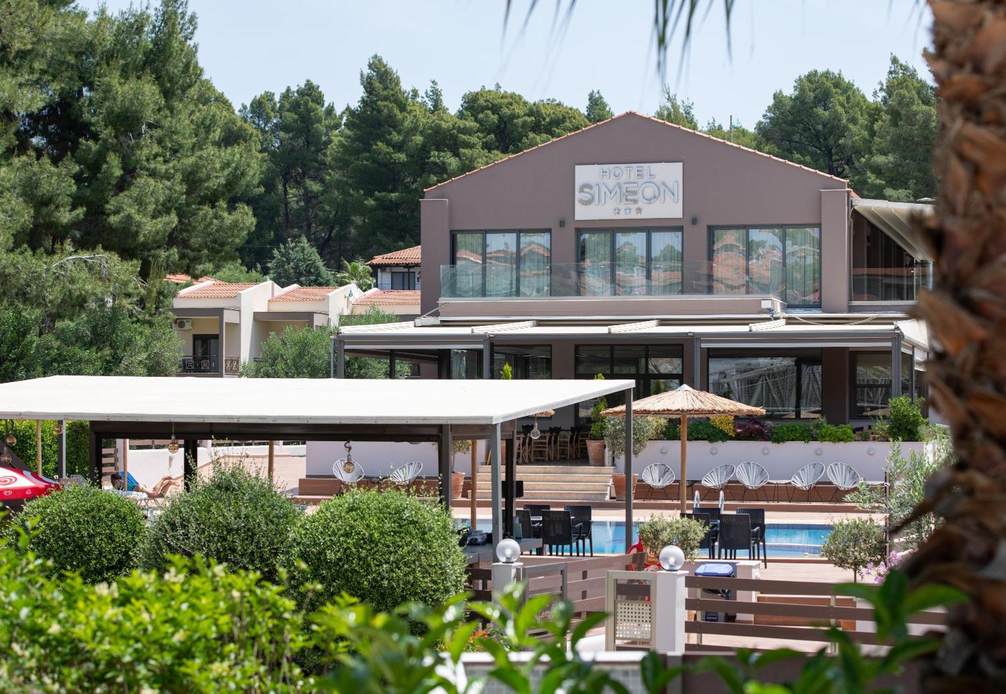 Hotel Simeon 메타모르포시 외부 사진